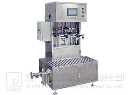 食用油灌裝機(jī)：生產(chǎn)中的得力助手，助力提升食用油品質(zhì)與安全